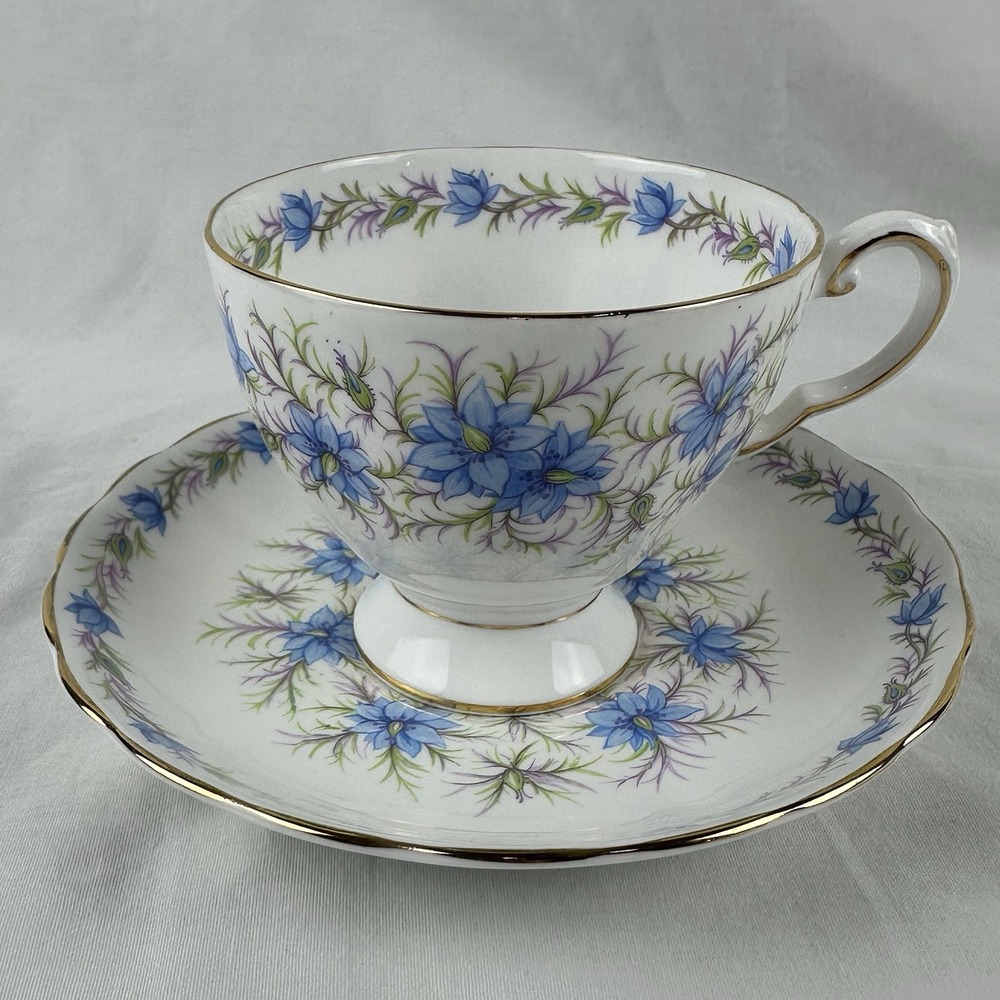 Grandmillennial Tuscan "Love in the Mist" Teacup & Saucer - Blue Floral